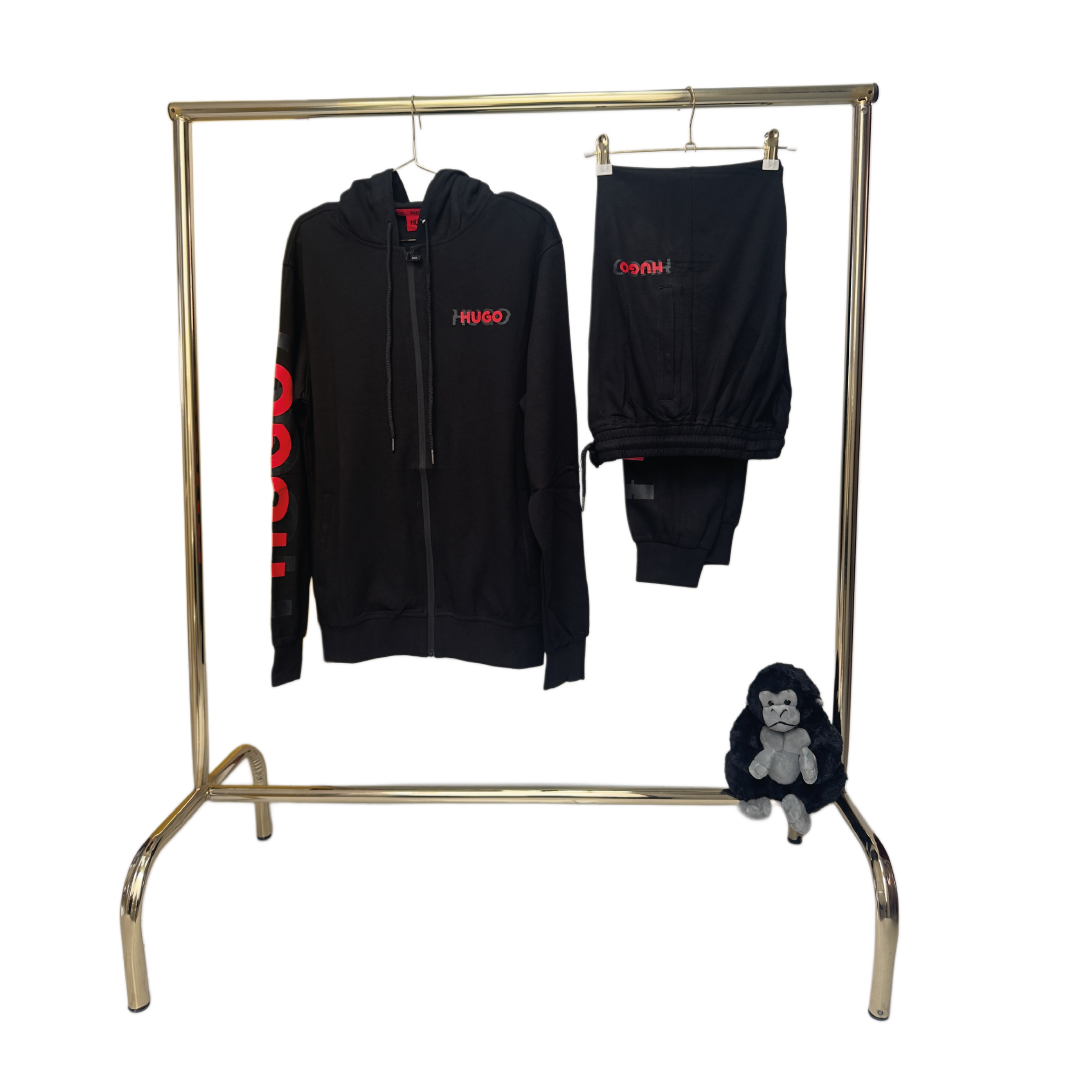 Sudadera Hugo Boss. Negra. Hombre