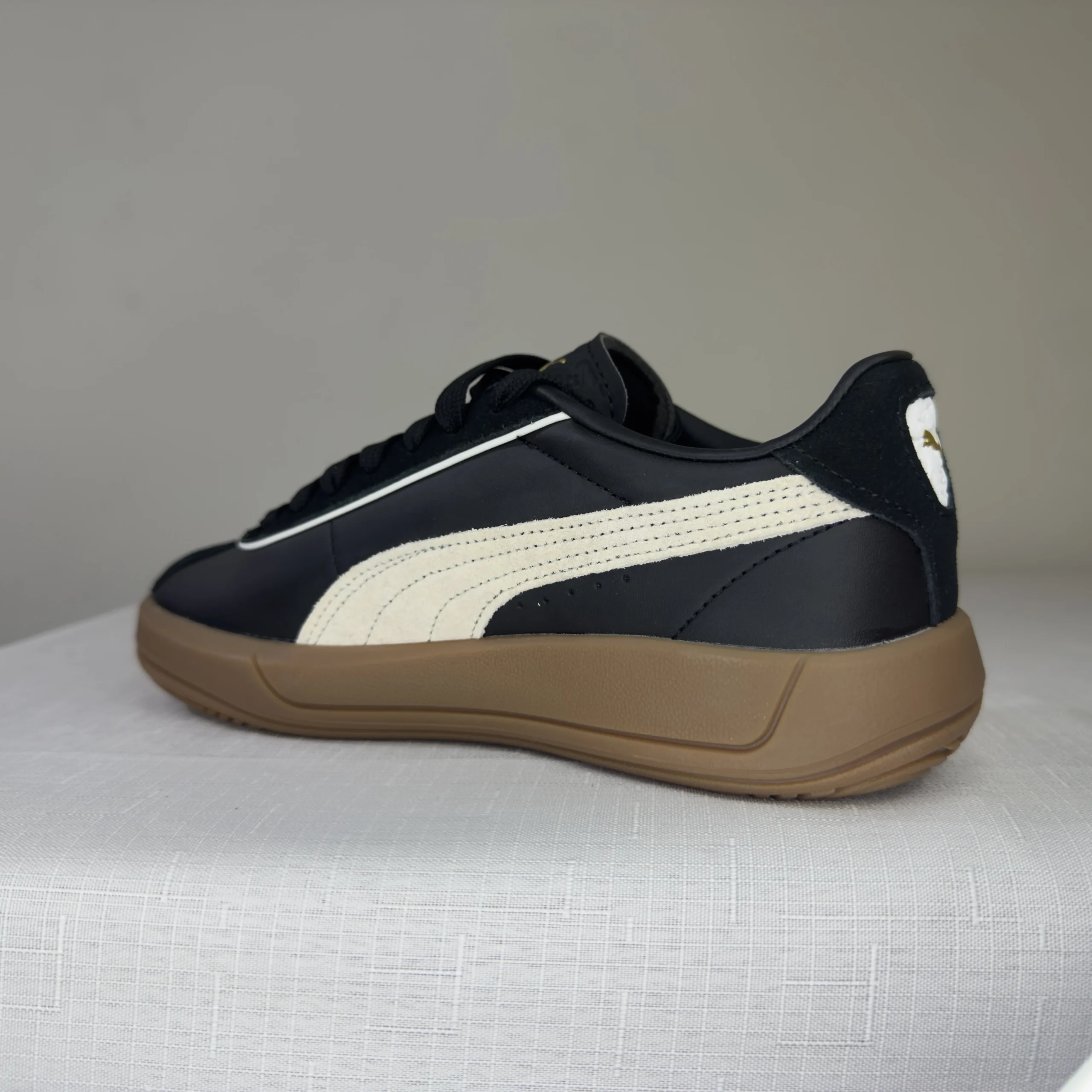 Tenis Puma. Negro - Dama 3